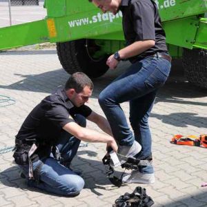 Arbeitsbühne mieten bei Kuhnle - 40 jähriges Jubiläum