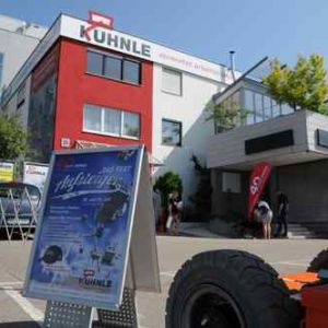 Arbeitsbühne mieten bei Kuhnle - 40 jähriges Jubiläum