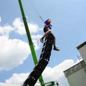 Arbeitsbühne mieten bei Kuhnle - 40 jähriges Jubiläum