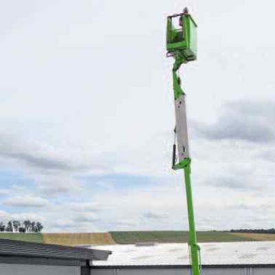 Arbeitsbühne Teleskoparm